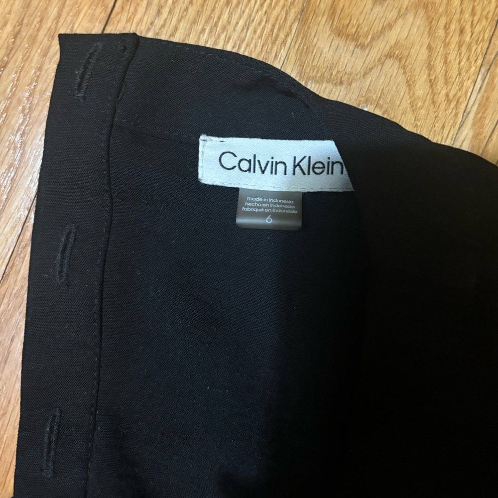 Calvin Klein Romper - Picture 3 of 3